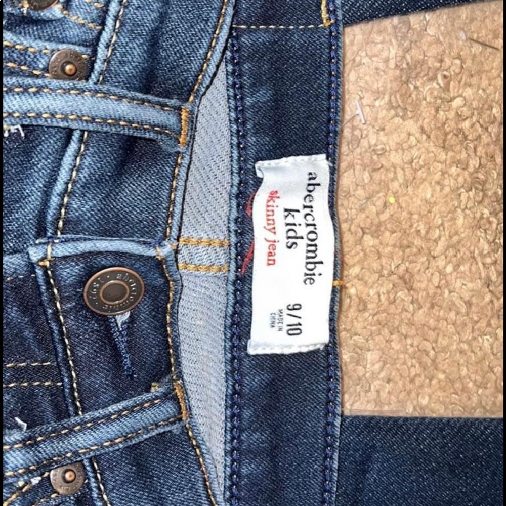 Abercrombie kids jeans size 9/10